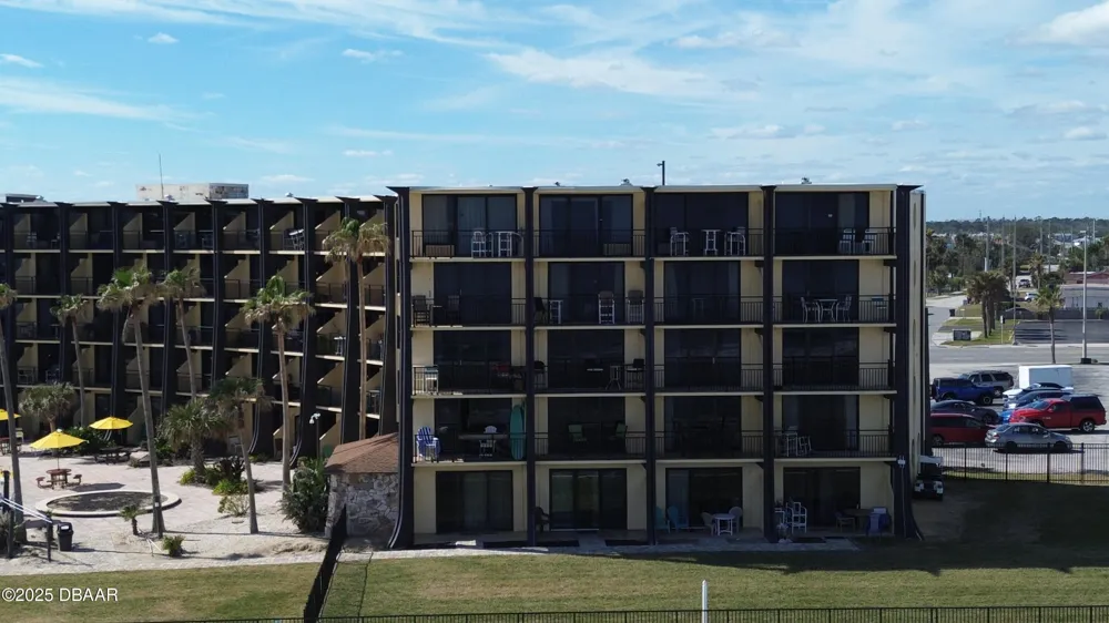 2301 S Atlantic Avenue #303 Daytona Beach Shores, FL 32118