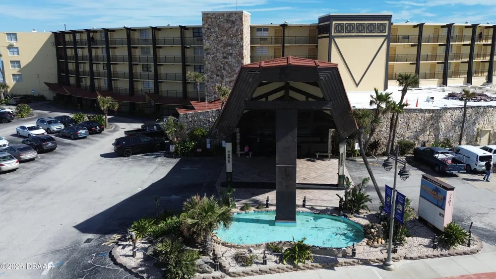 2301 S Atlantic Avenue #303 Daytona Beach Shores, FL 32118