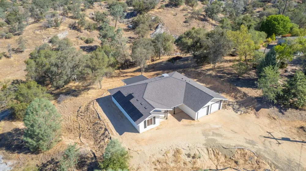 41453 Long Hollow Drive Coarsegold, CA 93614
