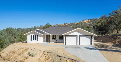 41453 Long Hollow Drive