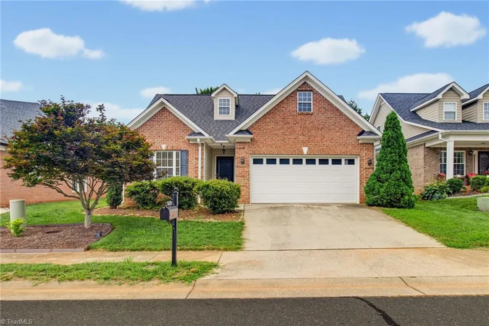 5917 Kenville Green Circle Kernersville, NC 27284