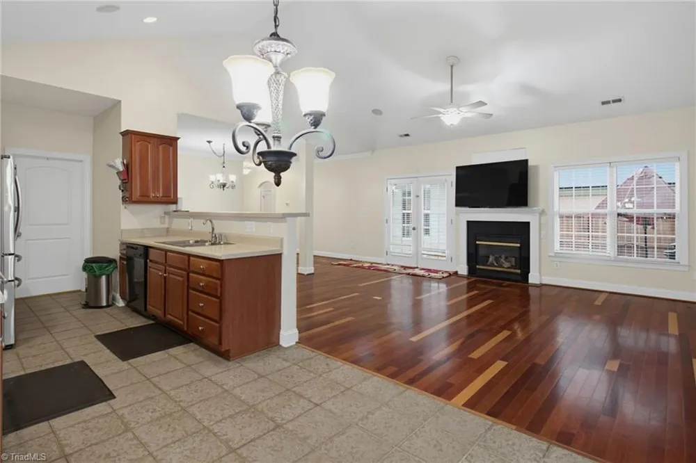 5917 Kenville Green Circle Kernersville, NC 27284