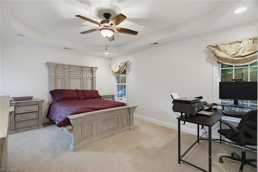 5917 Kenville Green Circle Kernersville, NC 27284