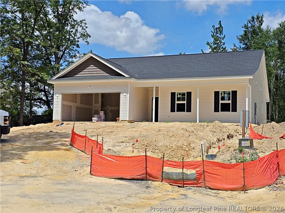 40 Quarter Court Spring Lake, NC 28390