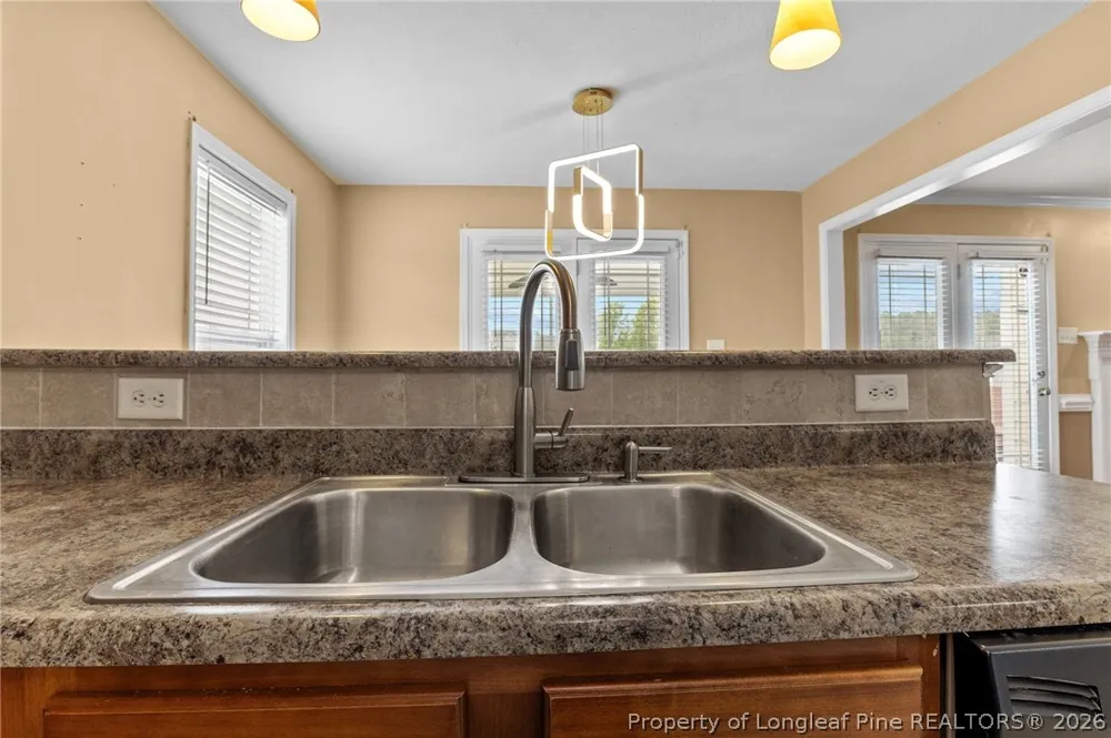 193 Wind Brook Court Raeford, NC 28376