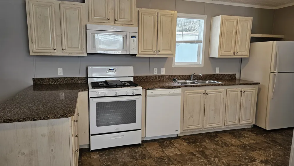855 W. Jefferson #18 Grand Ledge, MI 48837
