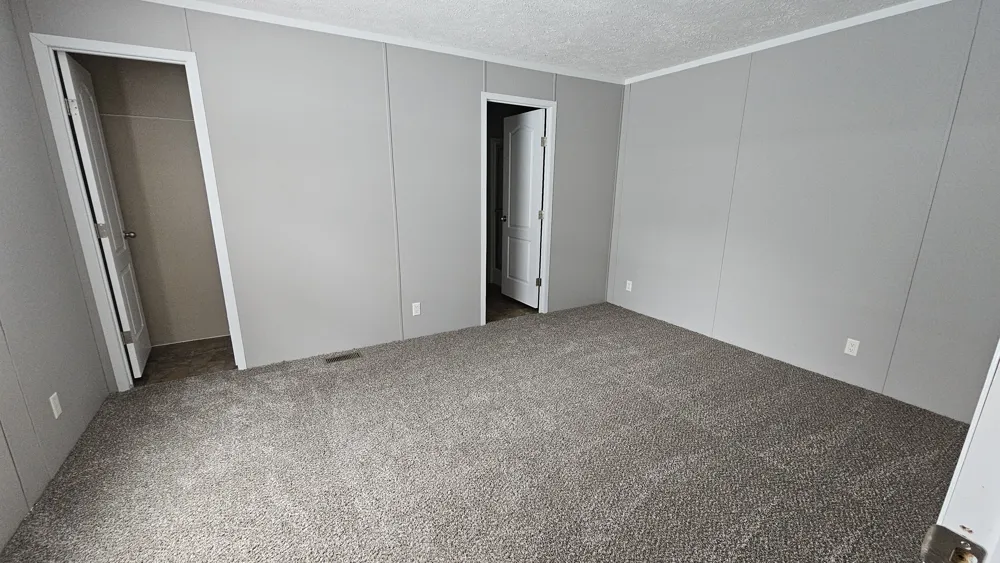 855 W. Jefferson #18 Grand Ledge, MI 48837