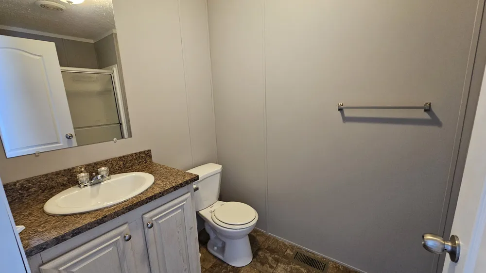 855 W. Jefferson #18 Grand Ledge, MI 48837