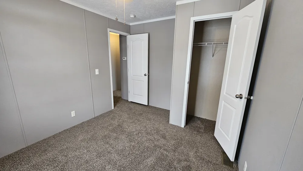 855 W. Jefferson #18 Grand Ledge, MI 48837