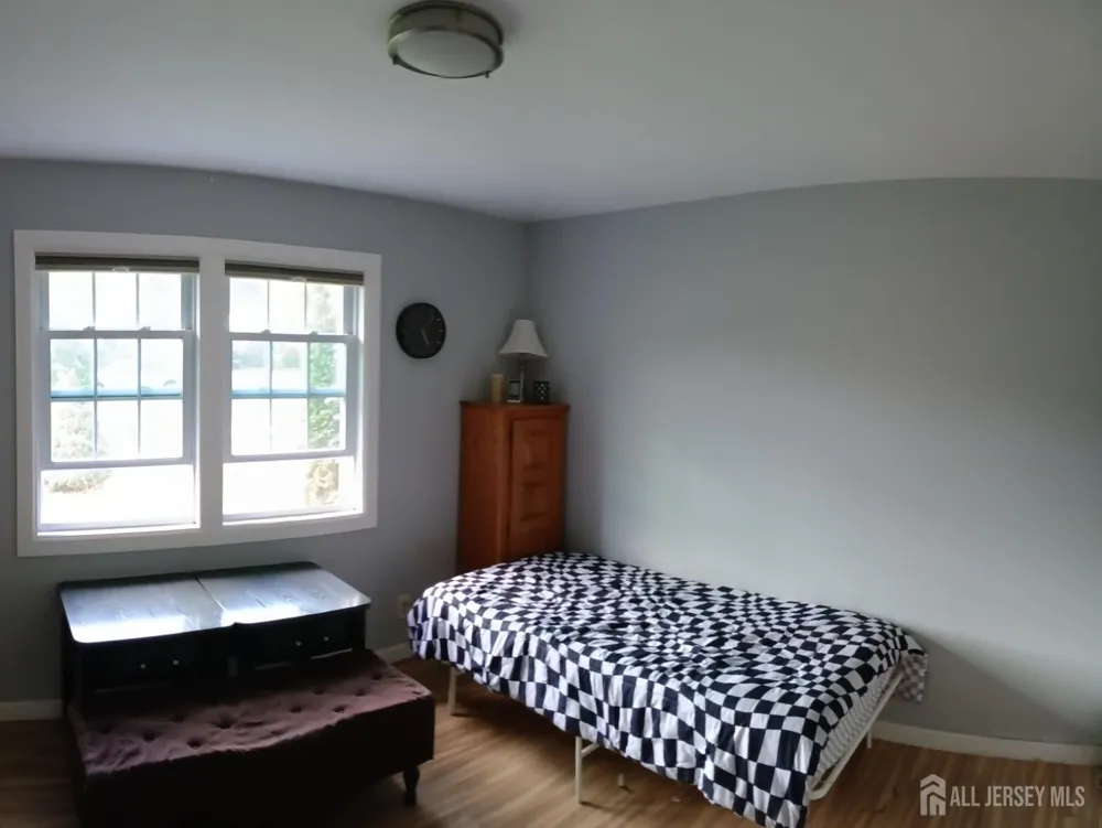 209 Eaton Avenue Trenton, NJ 08619