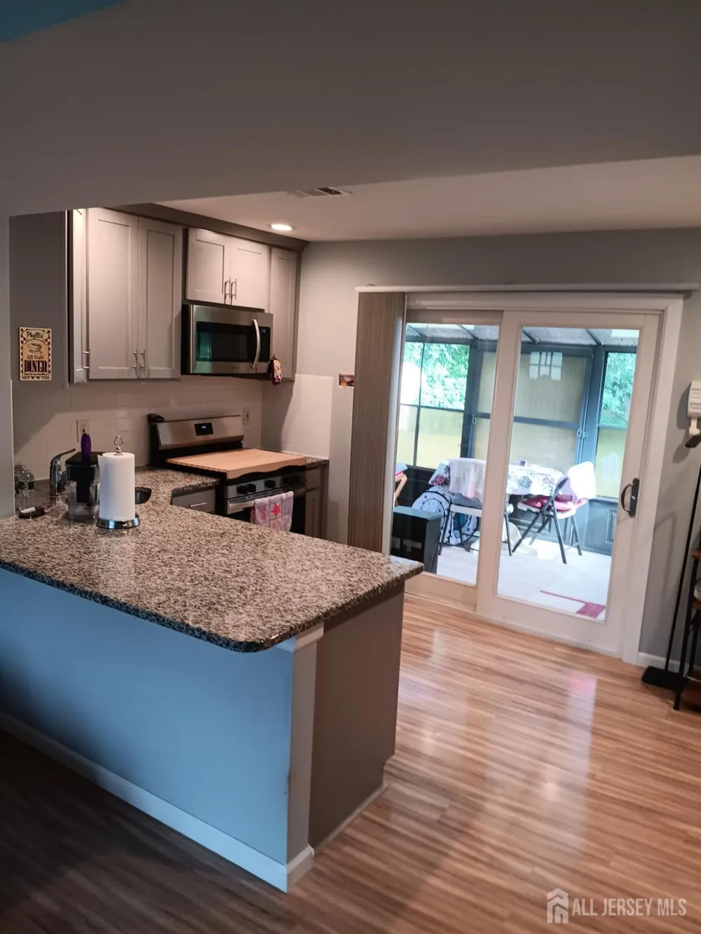 209 Eaton Avenue Trenton, NJ 08619