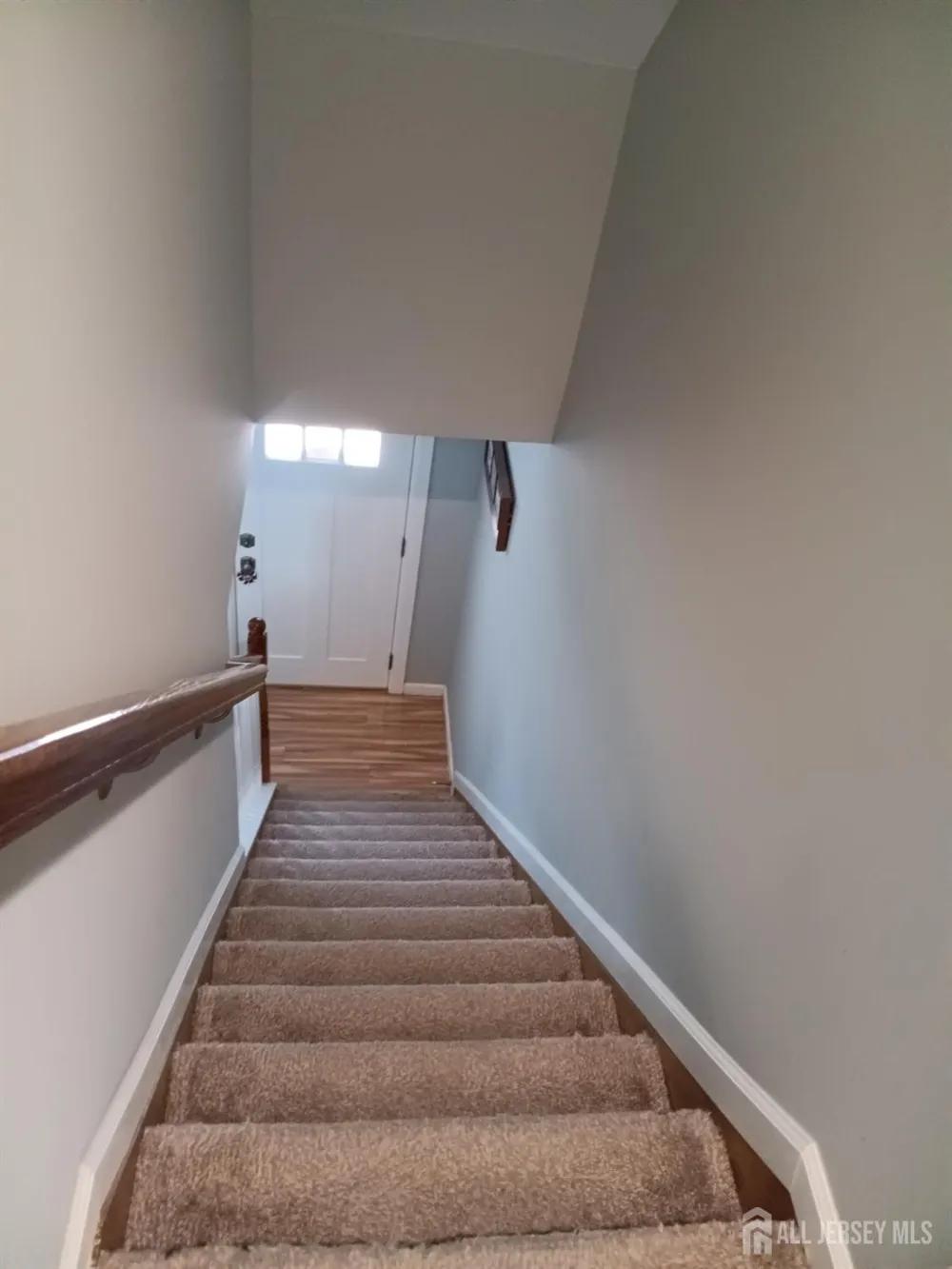 209 Eaton Avenue Trenton, NJ 08619