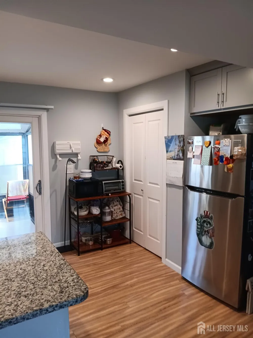 209 Eaton Avenue Trenton, NJ 08619