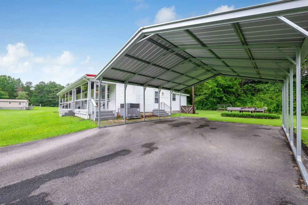 113 County Road 650 Etowah, TN 37331
