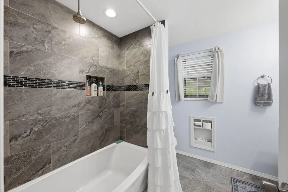113 County Road 650 Etowah, TN 37331