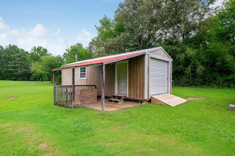 113 County Road 650 Etowah, TN 37331