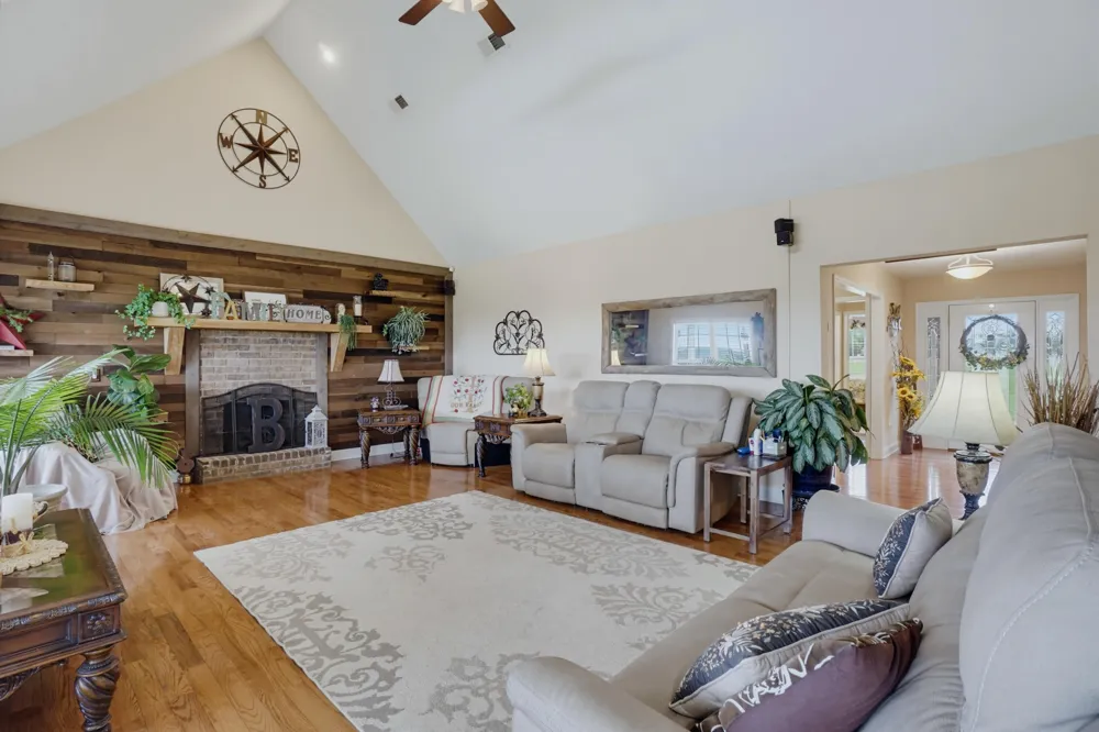1400 County Road 818 Bryant, AL 35958