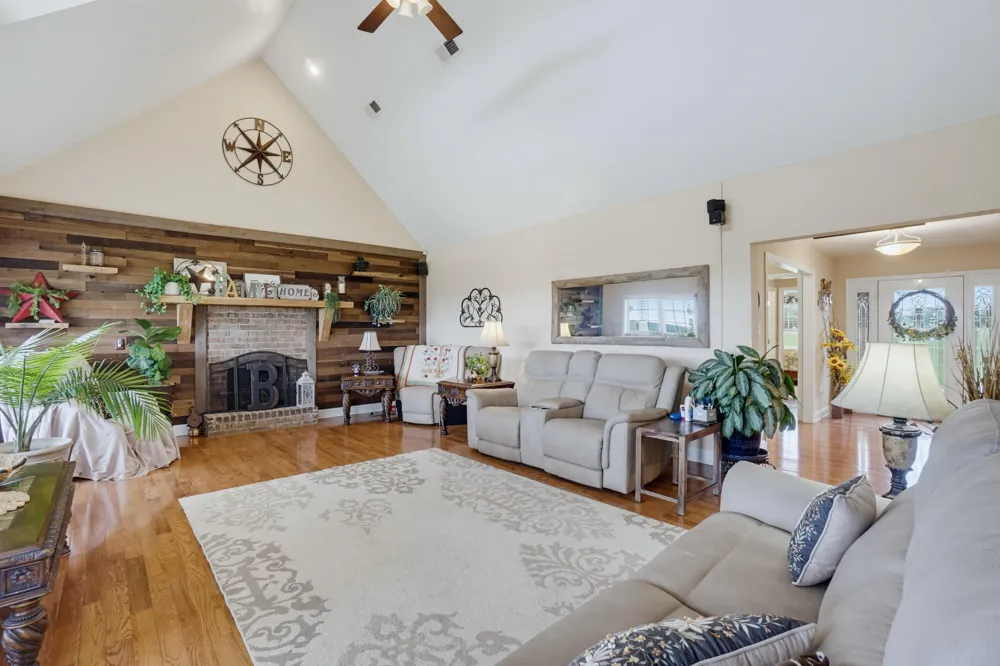 1400 County Road 818 Bryant, AL 35958