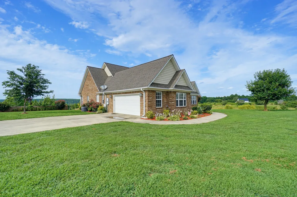 1400 County Road 818 Bryant, AL 35958