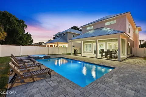 322 E Lakeshore Drive