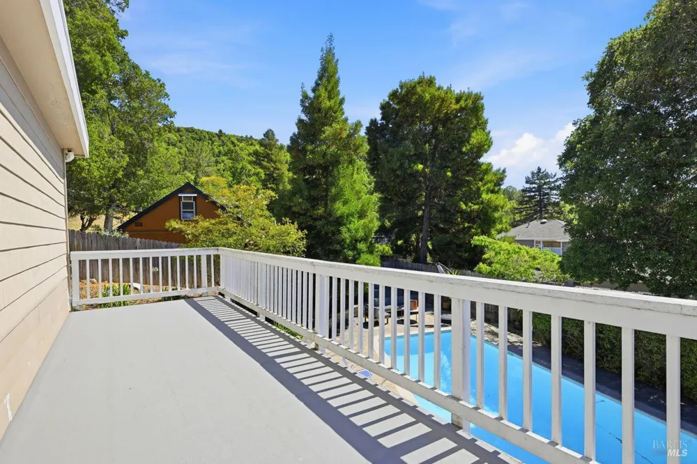 42 Oxford Drive San Rafael, CA 94903