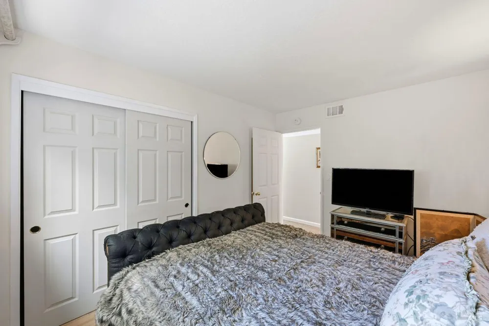 42 Oxford Drive San Rafael, CA 94903