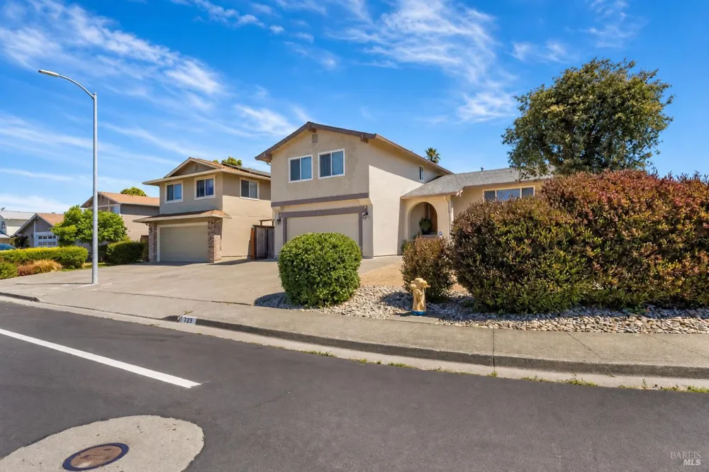 725 Park Lane Petaluma, CA 94954