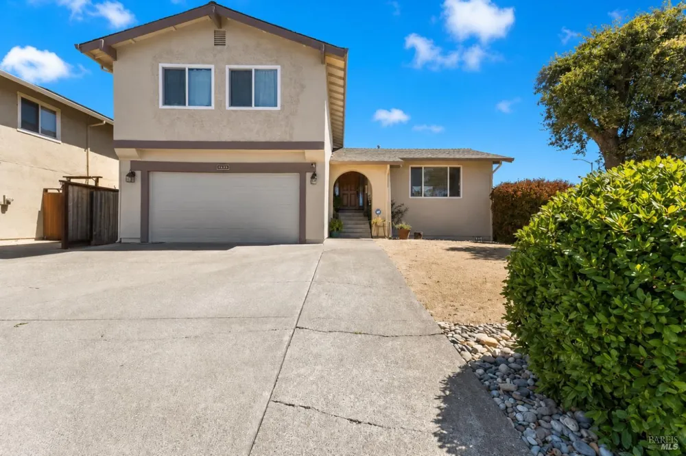 725 Park Lane Petaluma, CA 94954