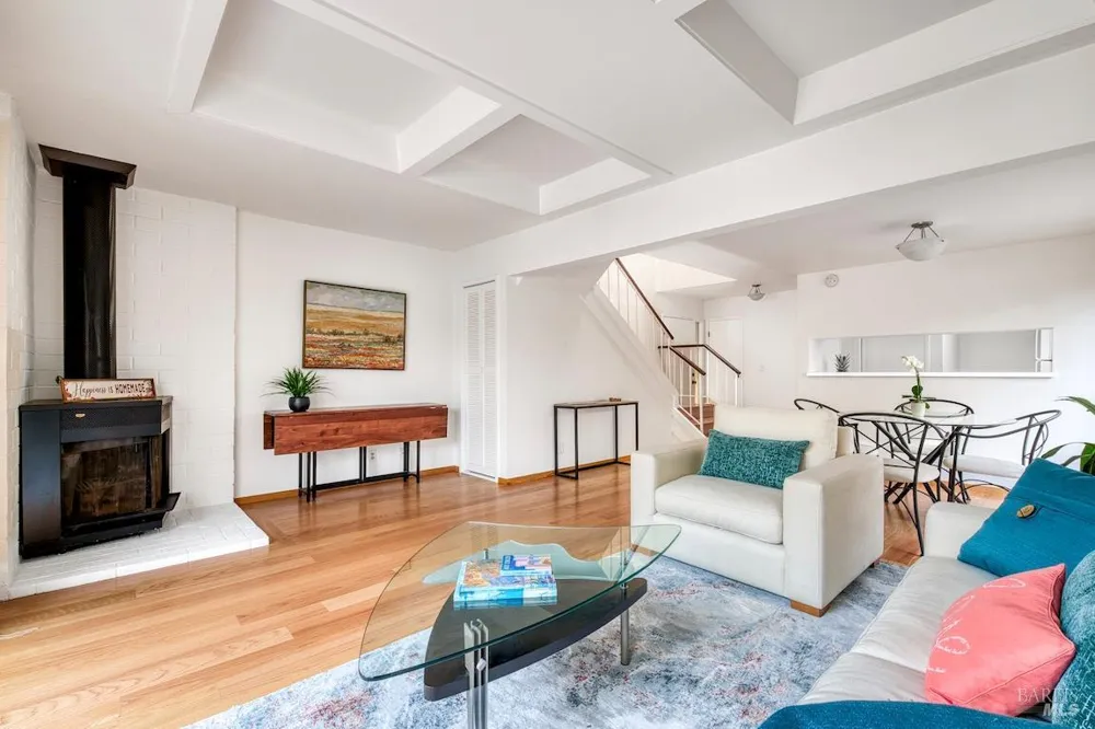 70 Via Belardo Greenbrae, CA 94904