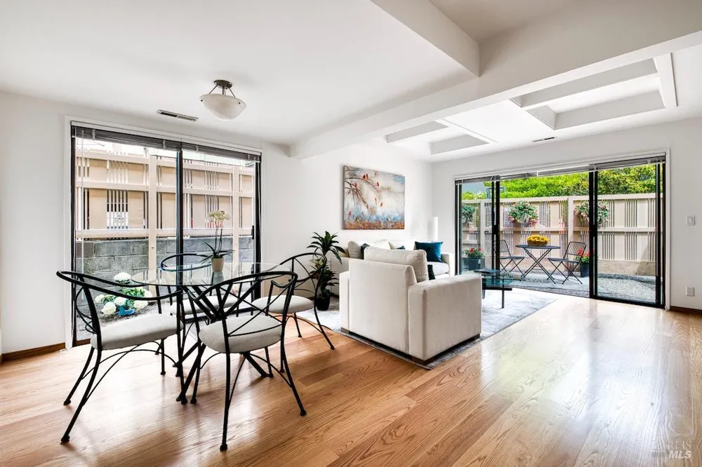 70 Via Belardo Greenbrae, CA 94904