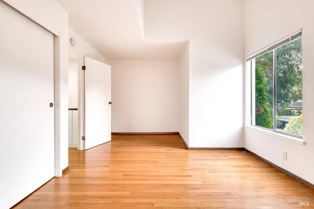 70 Via Belardo Greenbrae, CA 94904