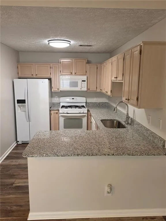 2736 Highland Ridge NW Kennesaw, GA 30152