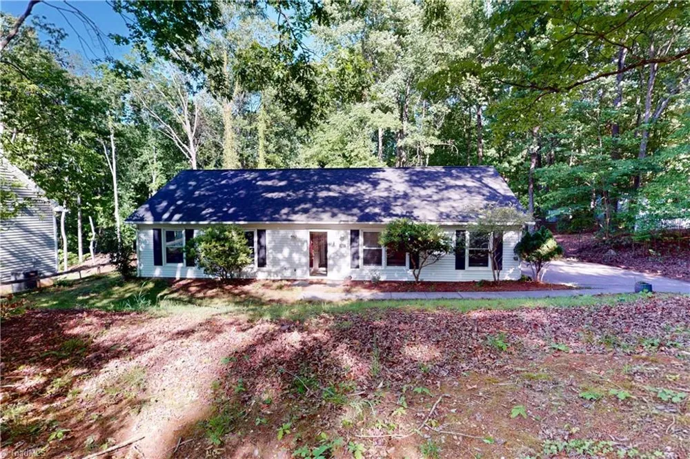 5308 WestRock Drive Pfafftown, NC 27040