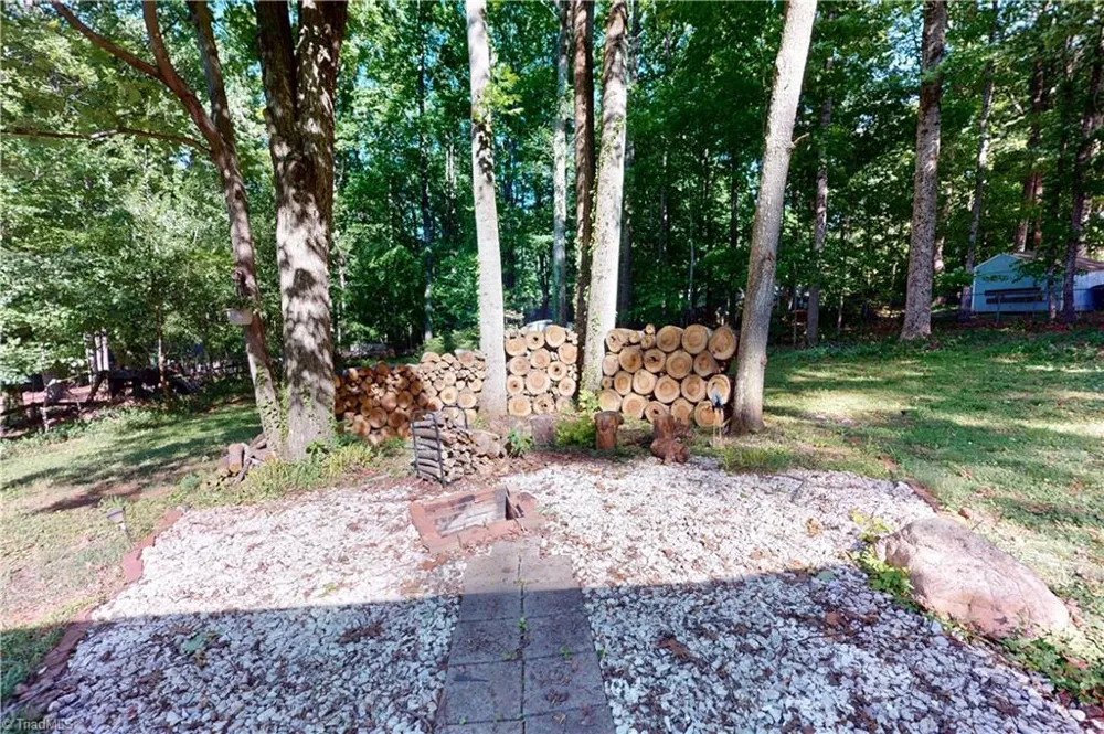 5308 WestRock Drive Pfafftown, NC 27040