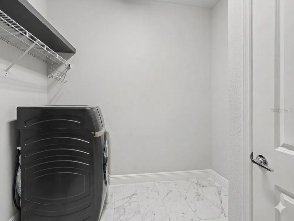 8144 STERNWAY ROAD Sarasota, FL 34240