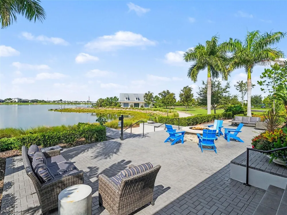 8144 STERNWAY ROAD Sarasota, FL 34240