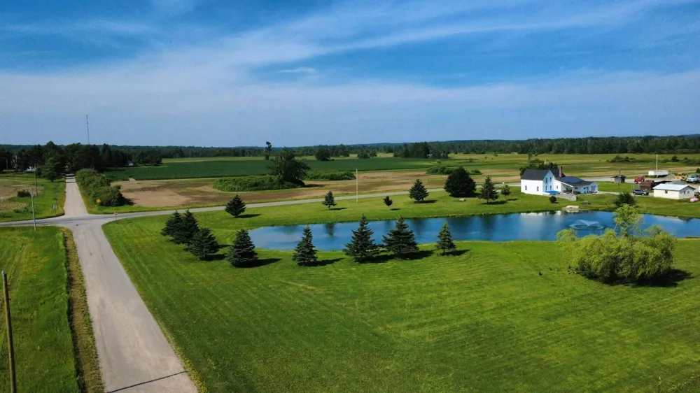 4050 E Walker Road Harrisville, MI 48740
