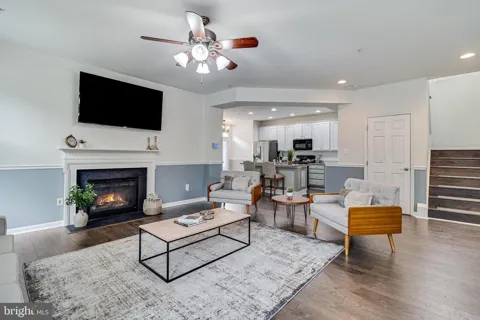 23100 POPPY WAY
