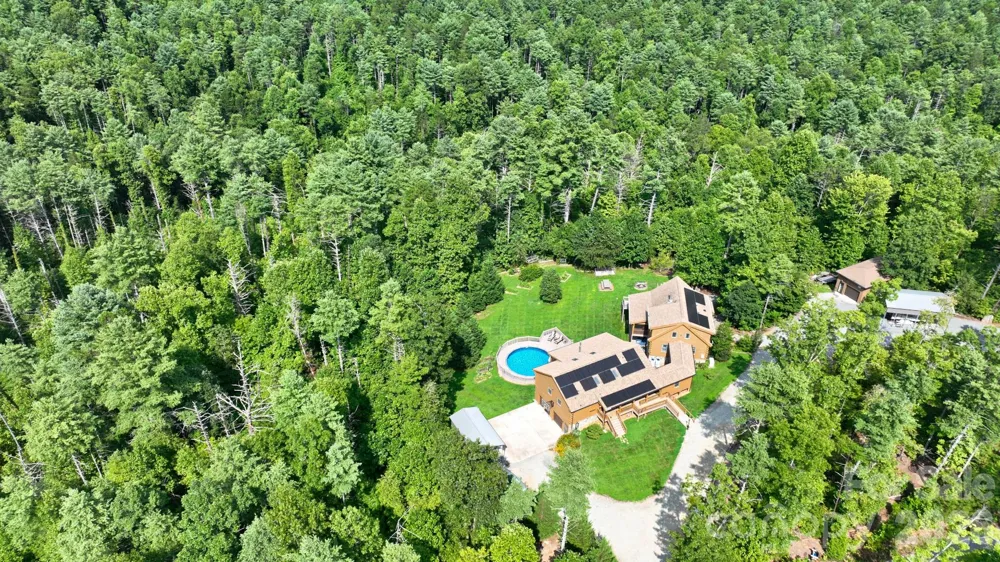 2257 Quiet Creek Lane Lenoir, NC 28645