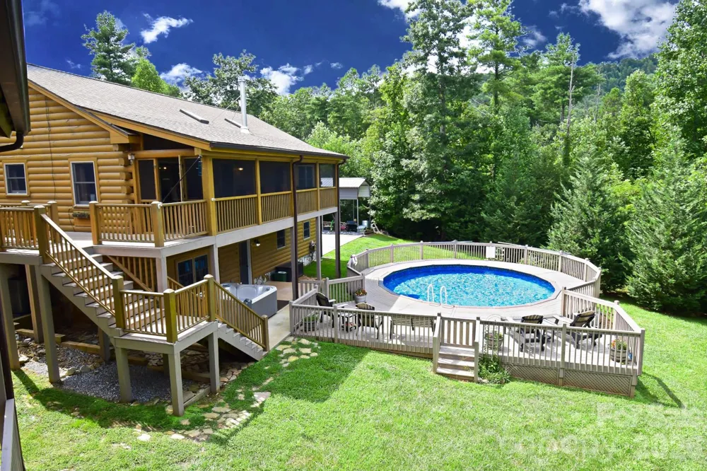 2257 Quiet Creek Lane Lenoir, NC 28645