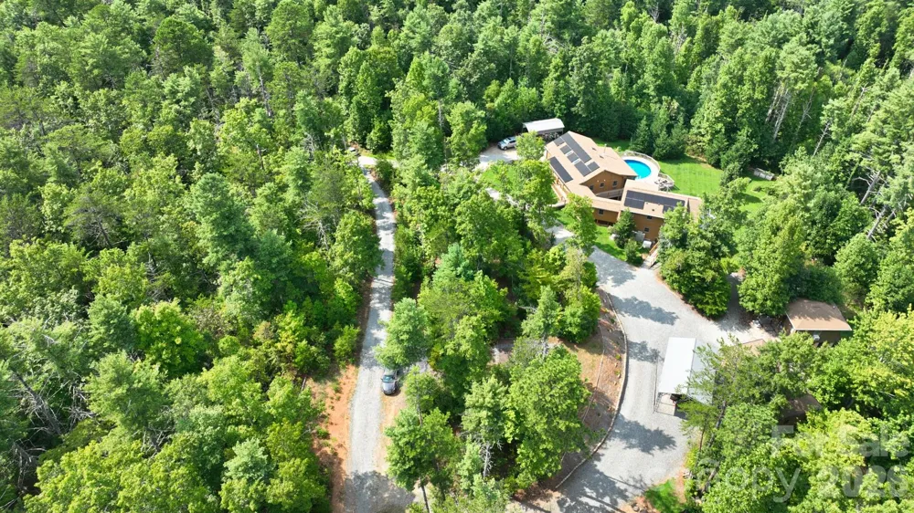 2257 Quiet Creek Lane Lenoir, NC 28645