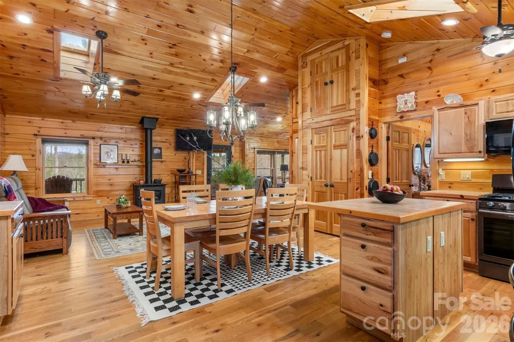 2257 Quiet Creek Lane Lenoir, NC 28645