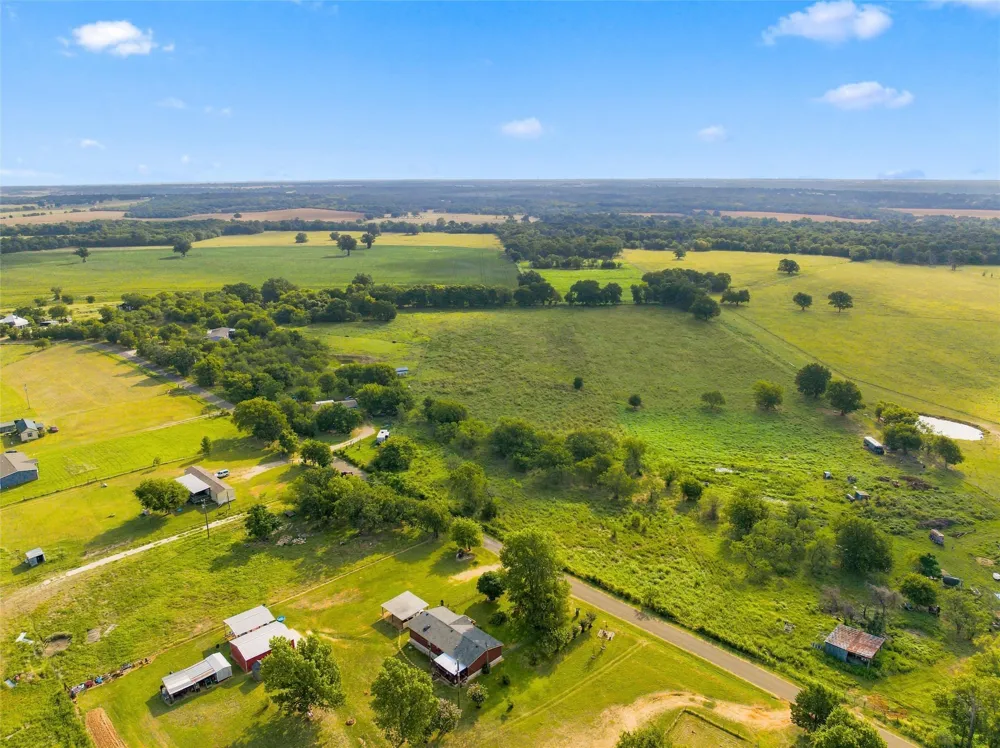 494 Quillian Trace Waco, TX 76705