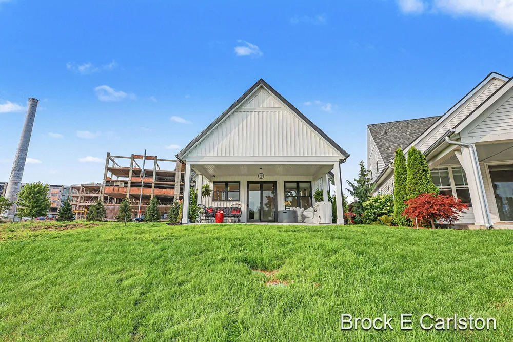 944 Boardwalk Cove Drive Muskegon, MI 49441