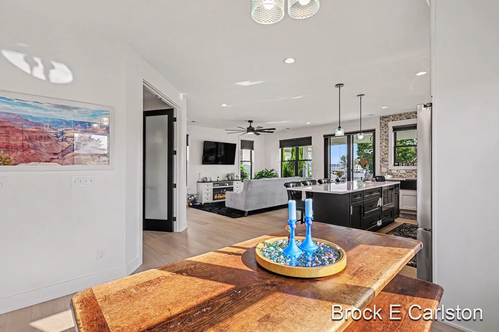 944 Boardwalk Cove Drive Muskegon, MI 49441