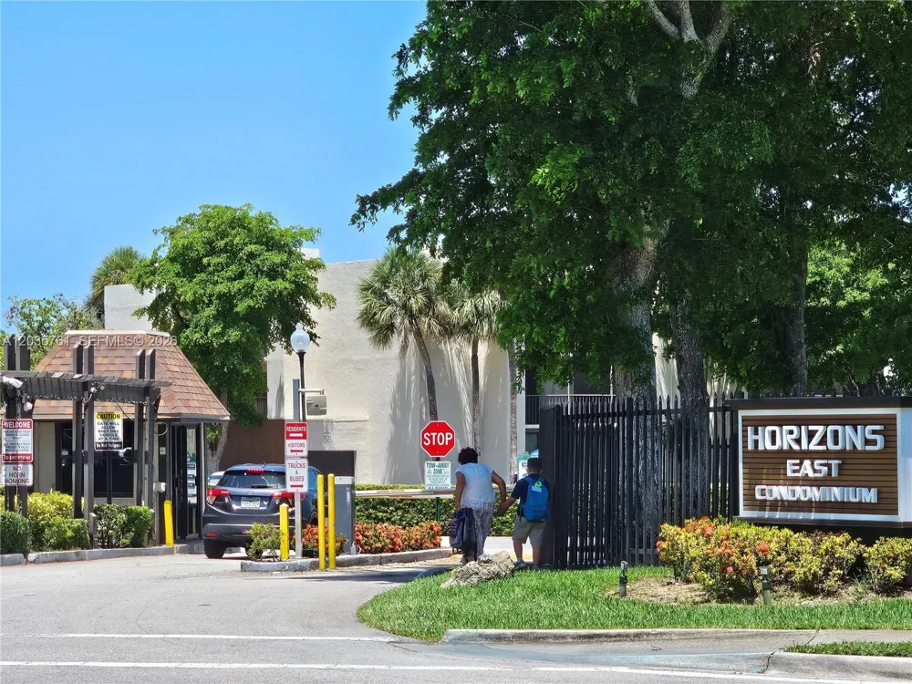 8075 SW 107th Ave #114 Miami, FL 33173