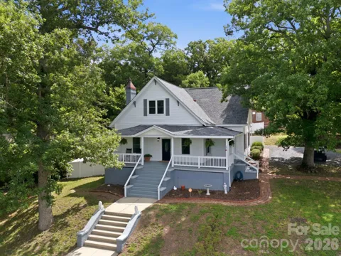 527 S 2nd Street
