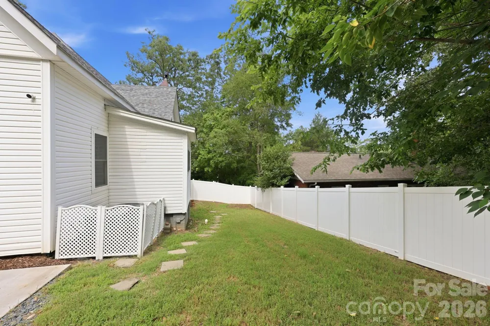 527 S 2nd Street Albemarle, NC 28001