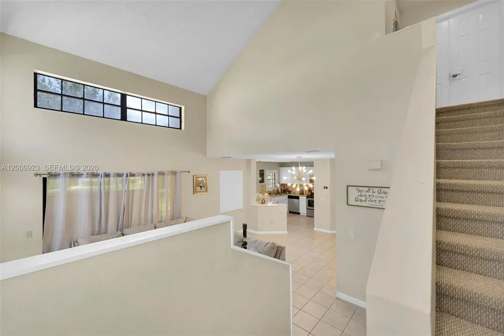 362 Prestwick Cir #3 Palm Beach Gardens, FL 33418