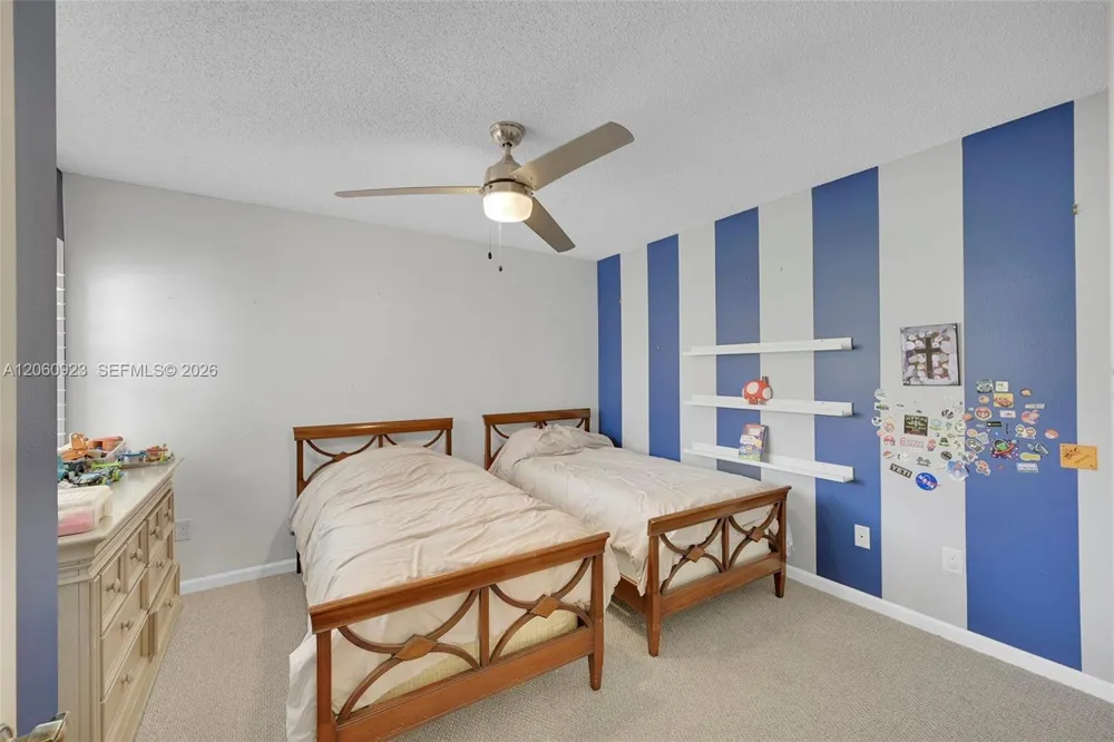 362 Prestwick Cir #3 Palm Beach Gardens, FL 33418